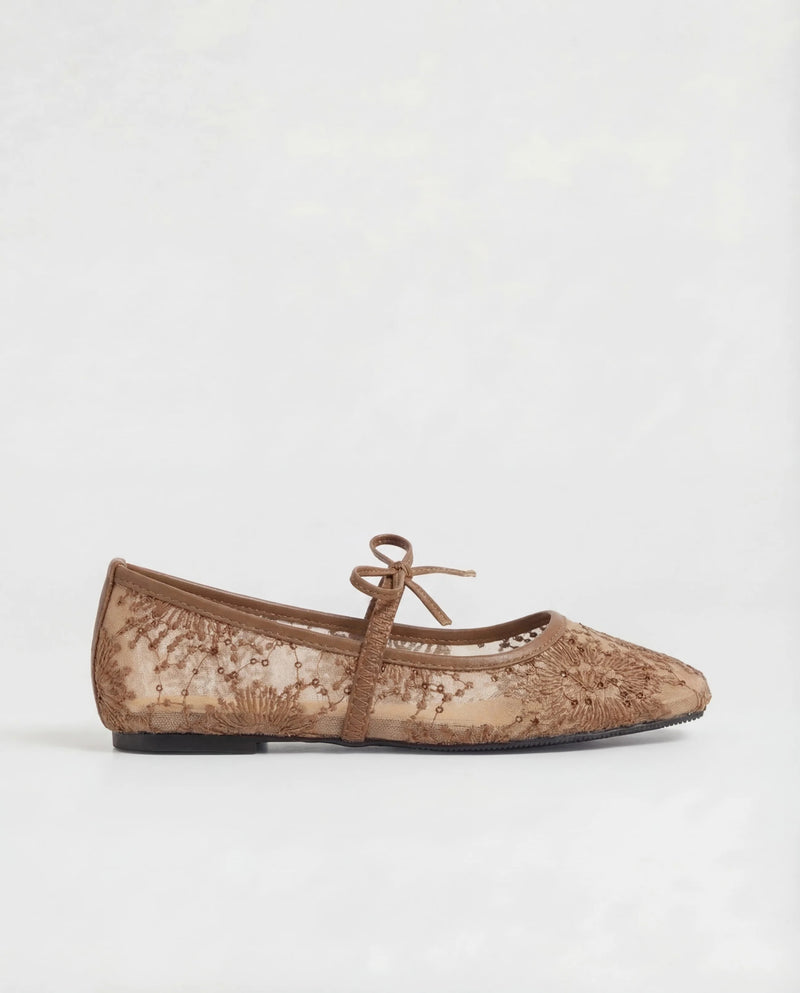 Ballerina flats – brown
